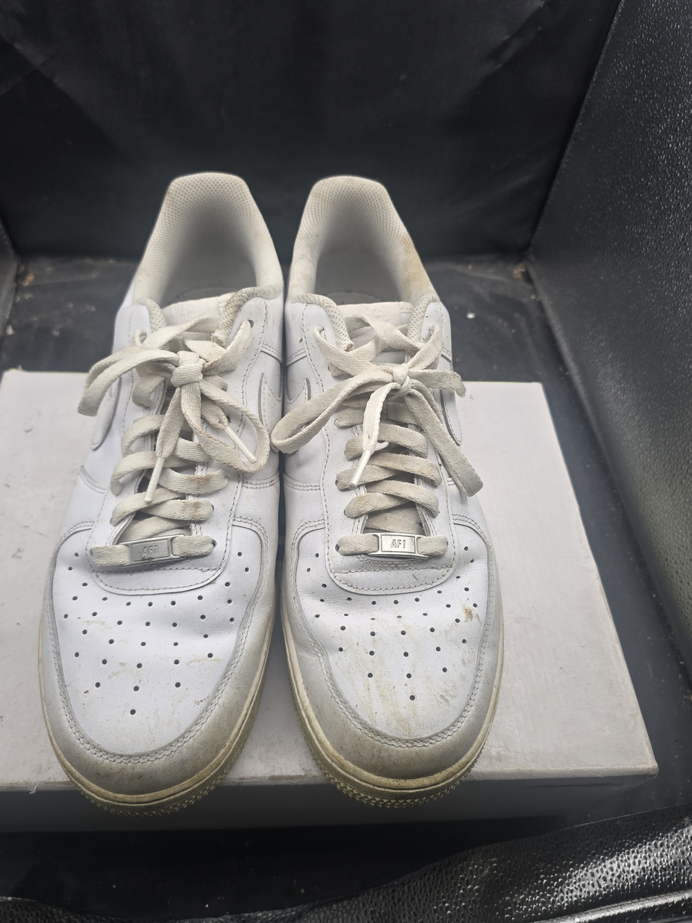 Nike‎ White Low-Top Sneakers